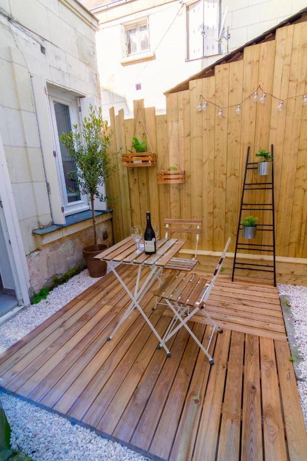 Le Chanzy-Terrasse Privative Saumur Exterior photo
